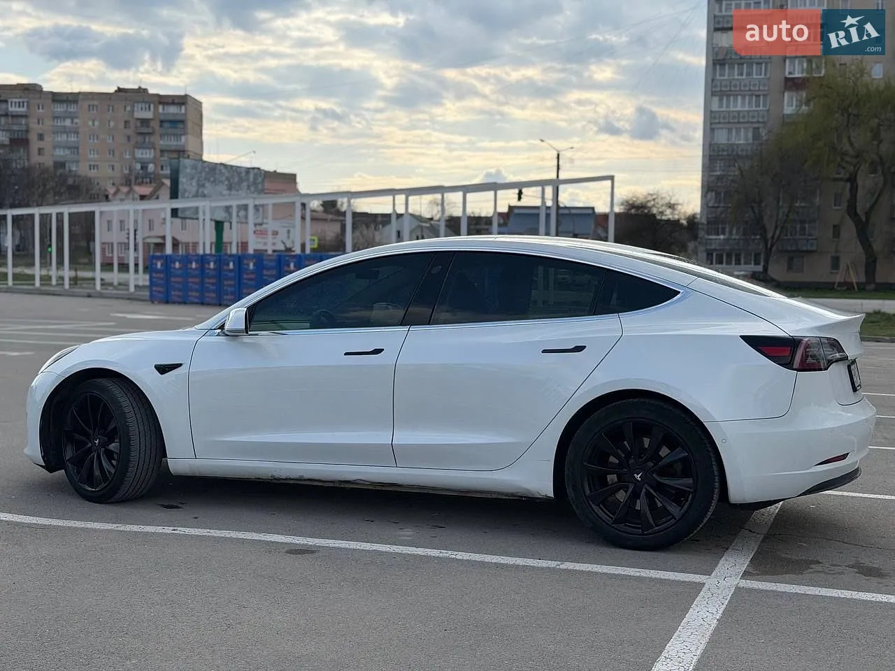 2020 Tesla Model 3 - мініатюра 10