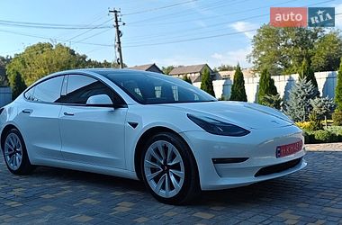 Седан Tesla Model 3 2022 в Верхнеднепровске