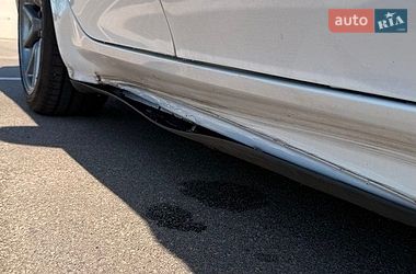 Седан Tesla Model 3 2019 в Киеве