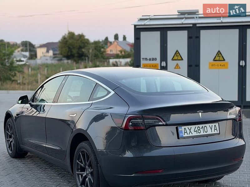 Седан Tesla Model 3 2018 в Кропивницком фото 3 Седан Tesla Model 3 2018 в Кропивницком