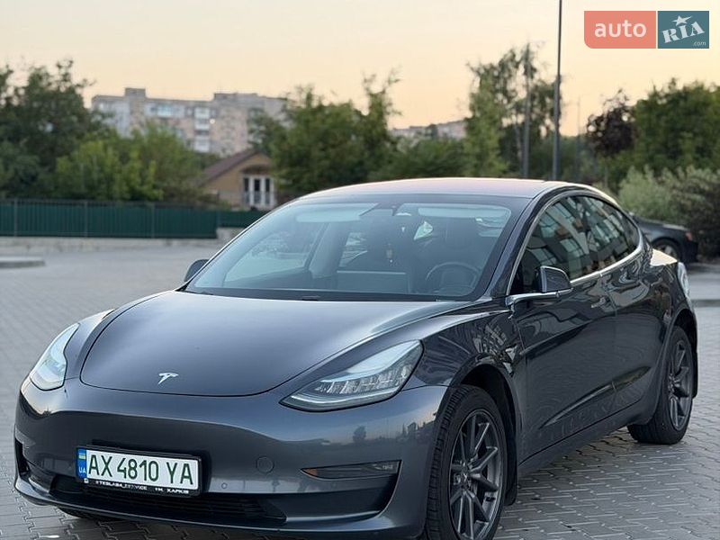 Седан Tesla Model 3 2018 в Кропивницком фото 9 Седан Tesla Model 3 2018 в Кропивницком