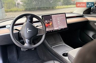 Седан Tesla Model 3 2023 в Хмельницком