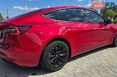 Седан Tesla Model 3 2022 в Ивано-Франковске