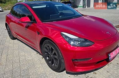 Седан Tesla Model 3 2022 в Ивано-Франковске