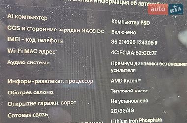 Седан Tesla Model 3 2022 в Івано-Франківську