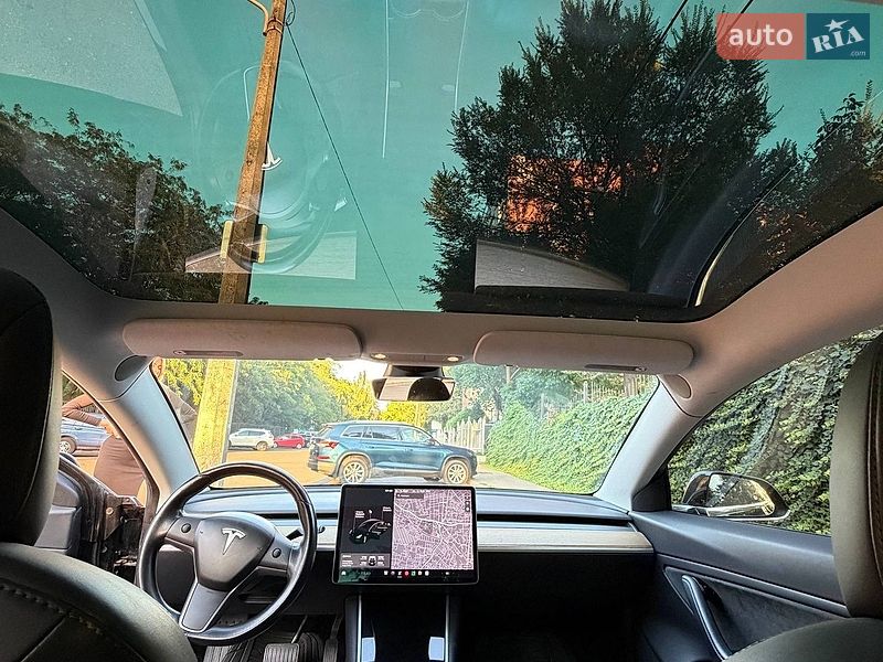 Седан Tesla Model 3 2018 в Одессе
