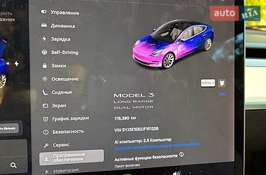 Седан Tesla Model 3 2018 в Києві