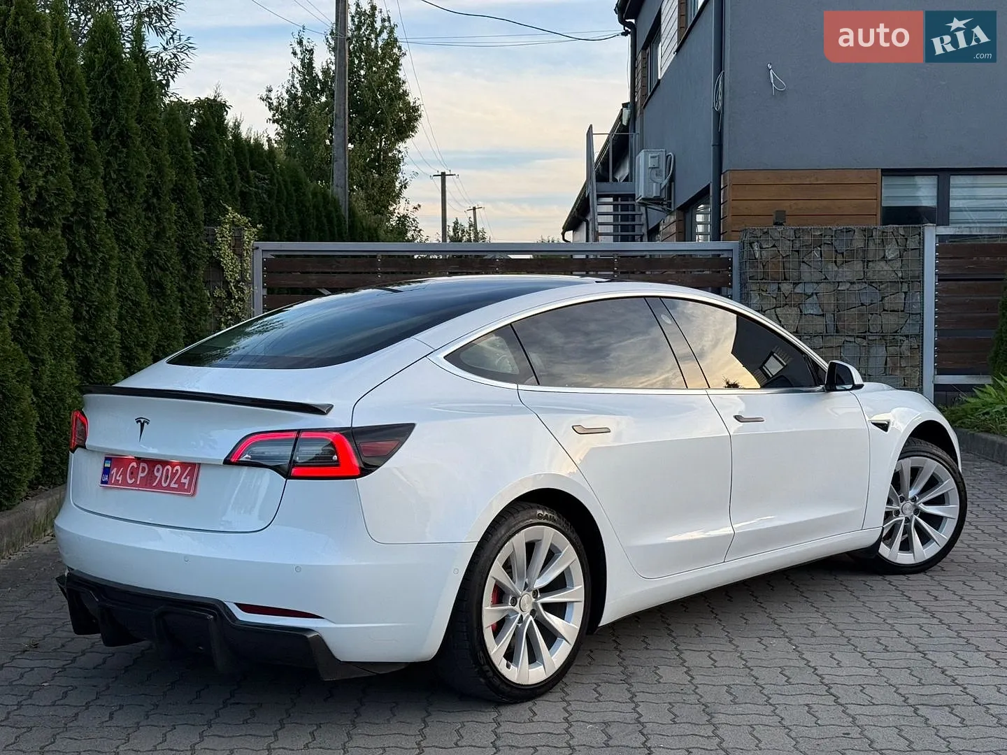 2020 Tesla Model 3 - мініатюра 26