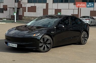 tesla model-3 2025 в Миколаїв від професійного продавця Олександр Васильович