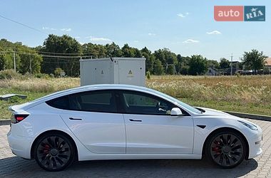 Седан Tesla Model 3 2021 в Луцьку