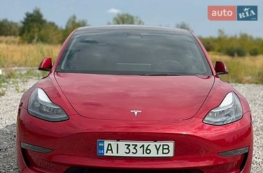 Седан Tesla Model 3 2022 в Києві