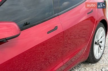Седан Tesla Model 3 2022 в Києві