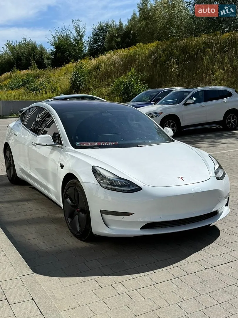 2018 Tesla Model 3 - мініатюра 3