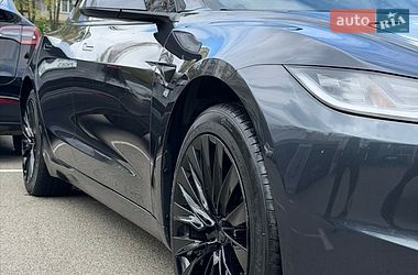 Седан Tesla Model 3 2024 в Киеве фото 6 Седан Tesla Model 3 2024 в Киеве