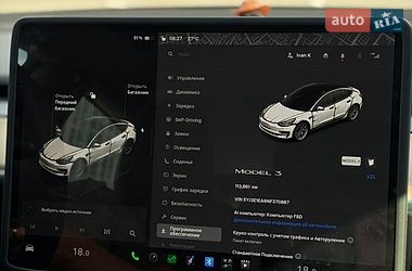 Седан Tesla Model 3 2022 в Киеве