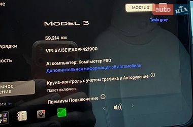 Седан Tesla Model 3 2022 в Киеве