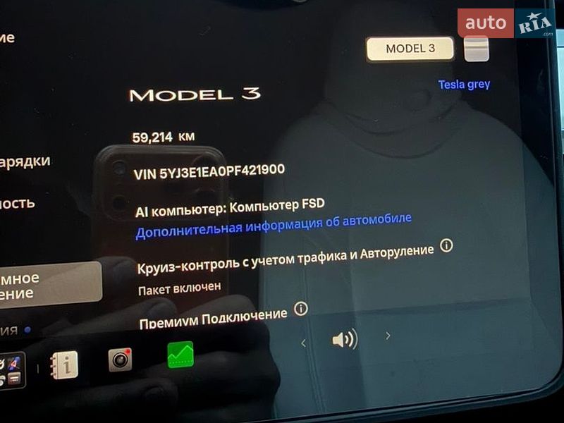 Седан Tesla Model 3 2022 в Киеве
