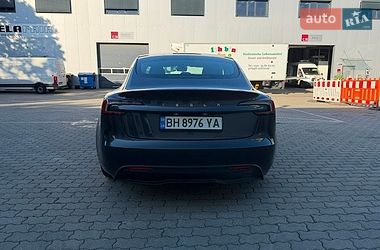 Седан Tesla Model 3 2024 в Одесі