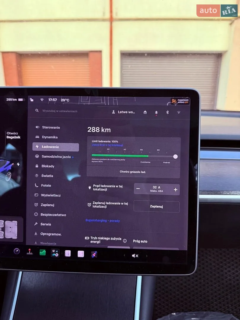 2018 Tesla Model 3 - мініатюра 32