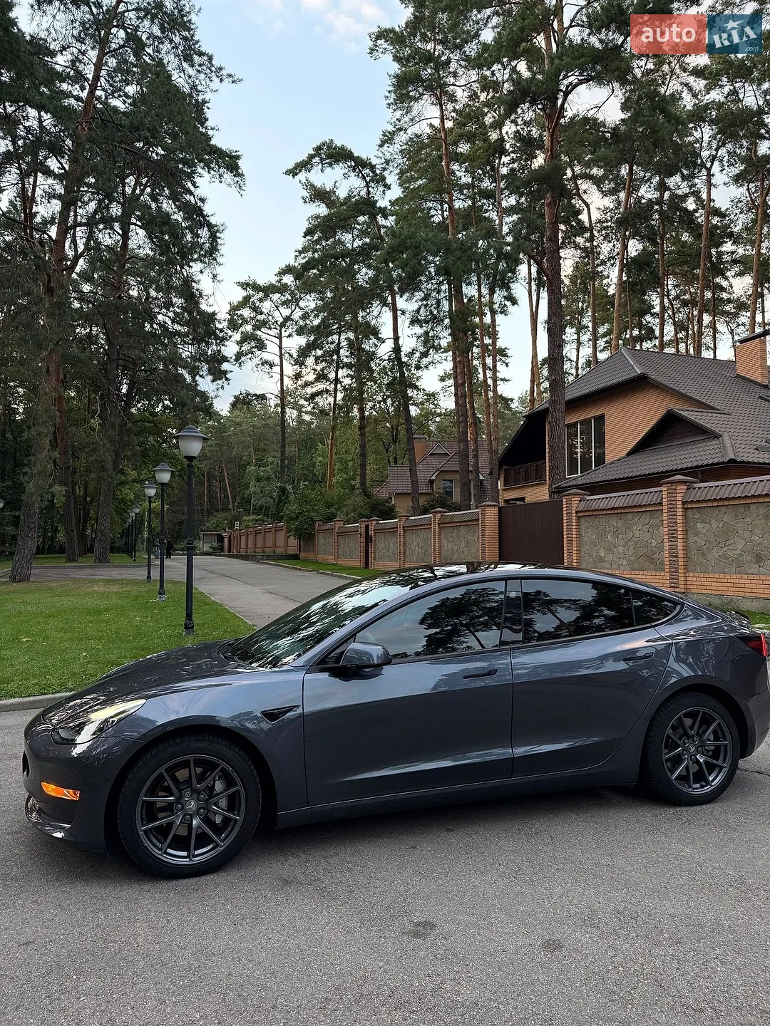 2022 Tesla Model 3 - мініатюра 16