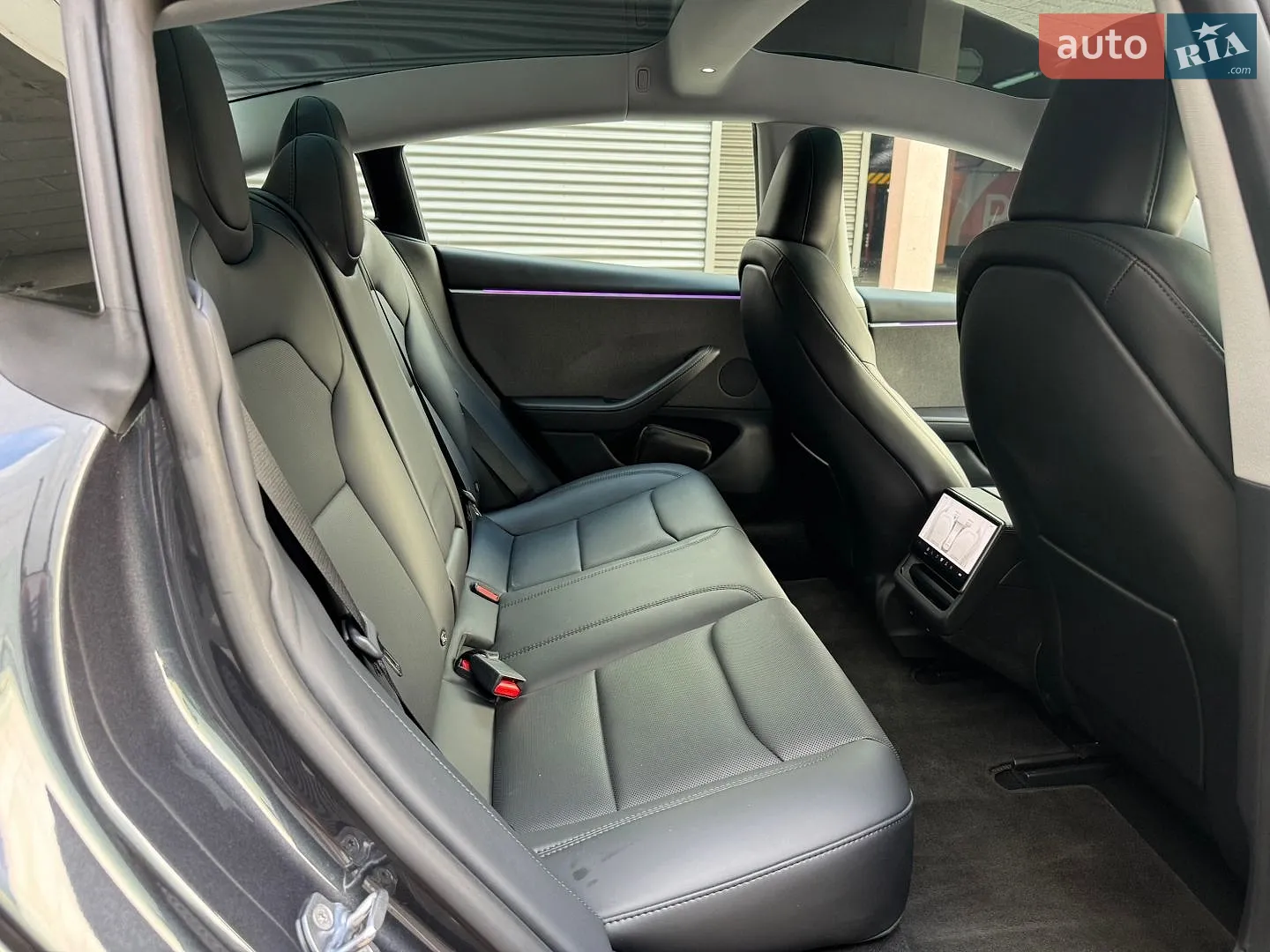 2025 Tesla Model 3 - мініатюра 34