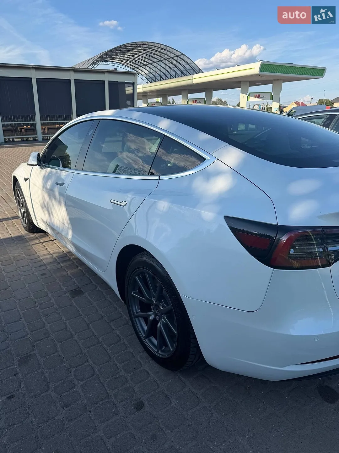 2019 Tesla Model 3 - мініатюра 3