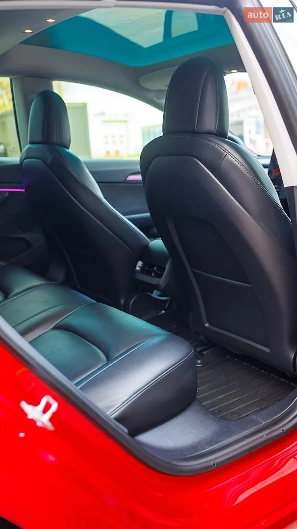 2021 Tesla Model 3 - мініатюра 29