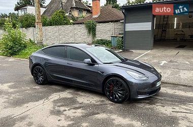 tesla model-3 2021 в Харків від професійного продавця Данил Сергеев
