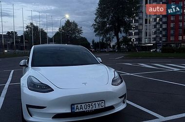 Седан Tesla Model 3 2022 в Белой Церкви