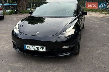 tesla model-3 2019 в Вінниця від професійного продавця Богдан
