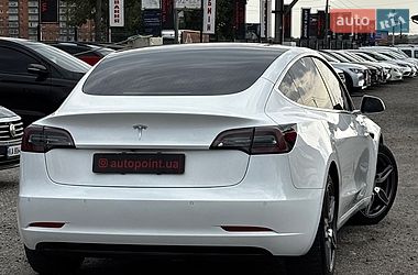Седан Tesla Model 3 2019 в Білогородці