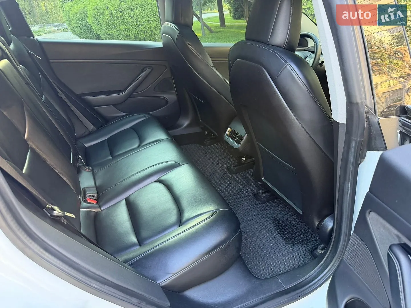 2019 Tesla Model 3 - мініатюра 30