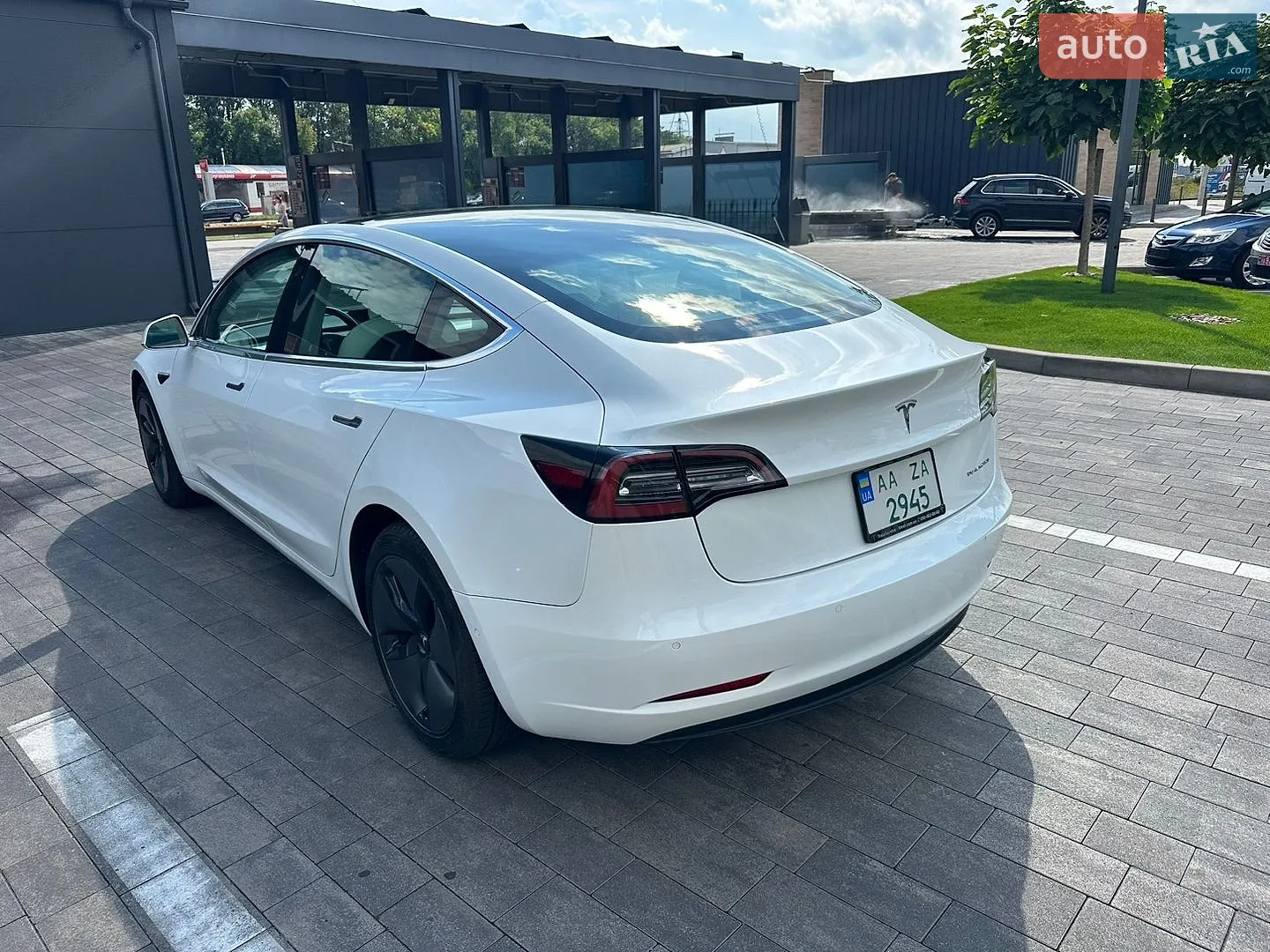 2019 Tesla Model 3 - мініатюра 6