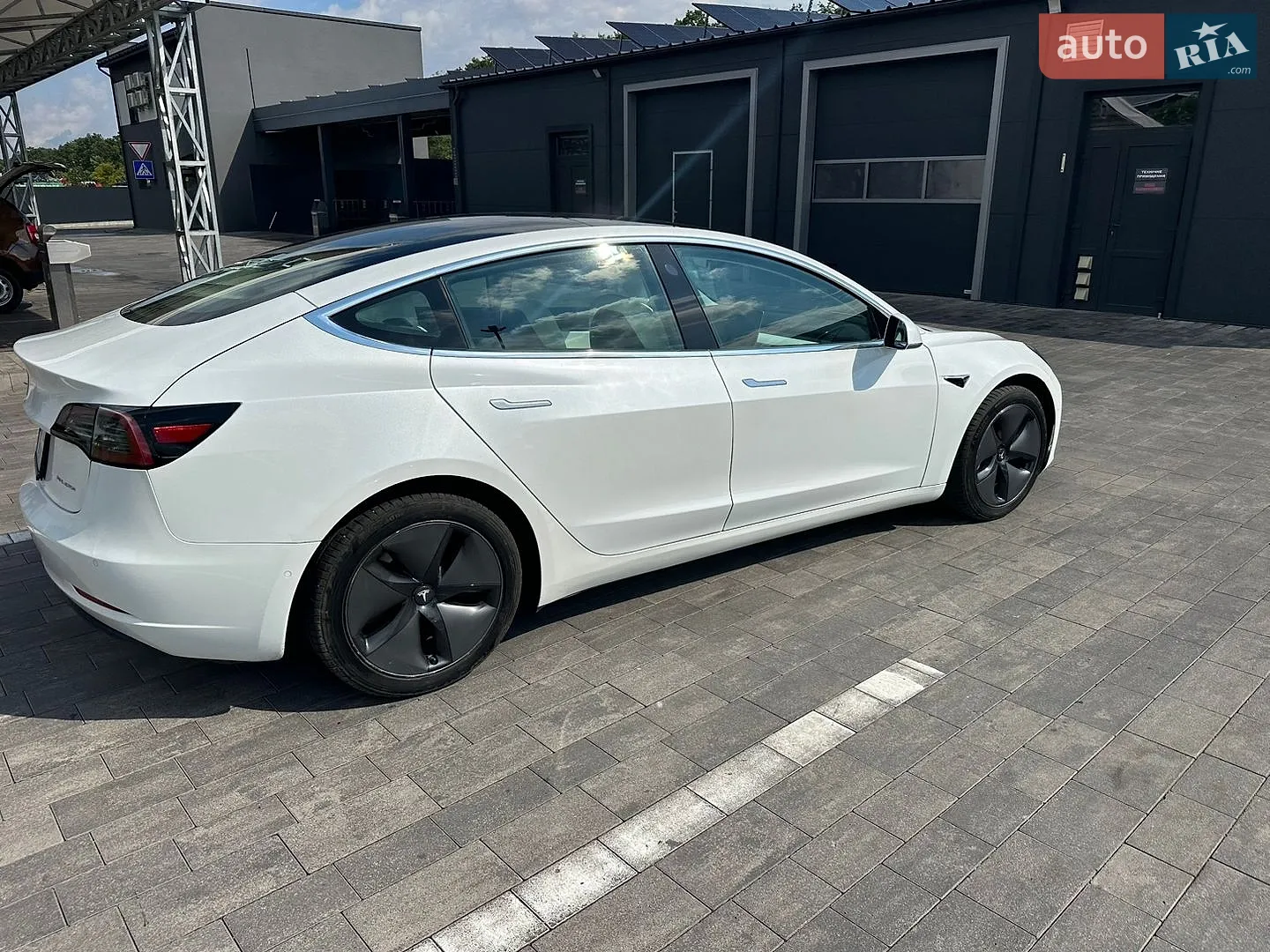 2019 Tesla Model 3 - мініатюра 11