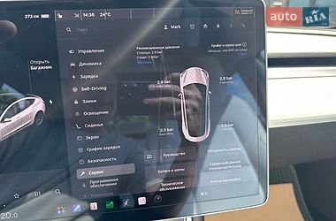 Седан Tesla Model 3 2019 в Луцке