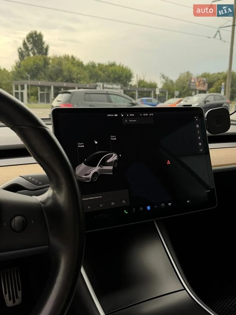 2018 Tesla Model 3 - мініатюра 11