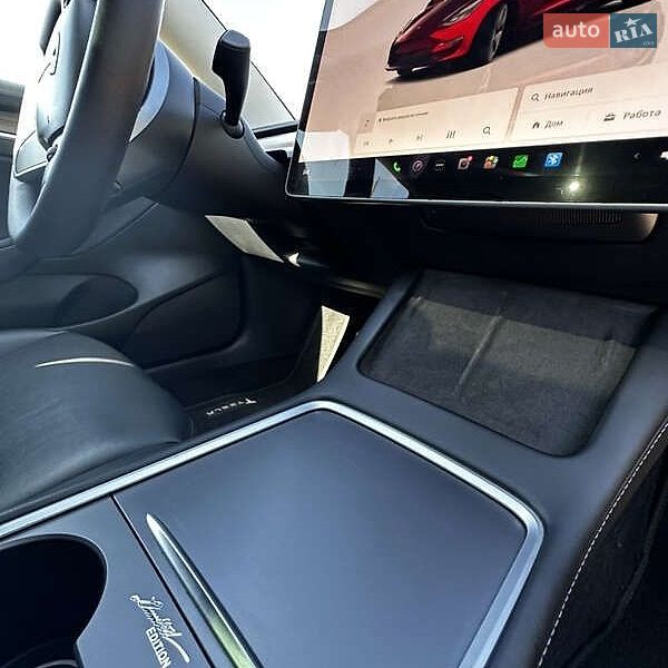 Седан Tesla Model 3 2022 в Вінниці