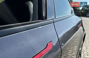 Седан Tesla Model 3 2022 в Виннице