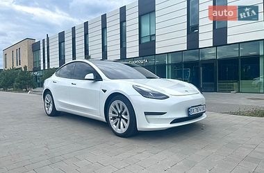 Седан Tesla Model 3 2021 в Хмельницком