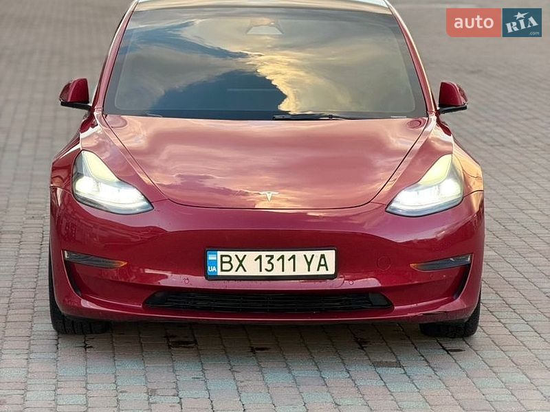 Седан Tesla Model 3 2022 в Каменец-Подольском
