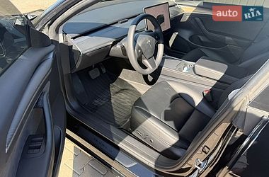 Седан Tesla Model 3 2023 в Берегово фото 14 Седан Tesla Model 3 2023 в Берегово