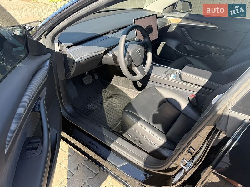 Седан Tesla Model 3 2023 в Берегово фото 14 Седан Tesla Model 3 2023 в Берегово