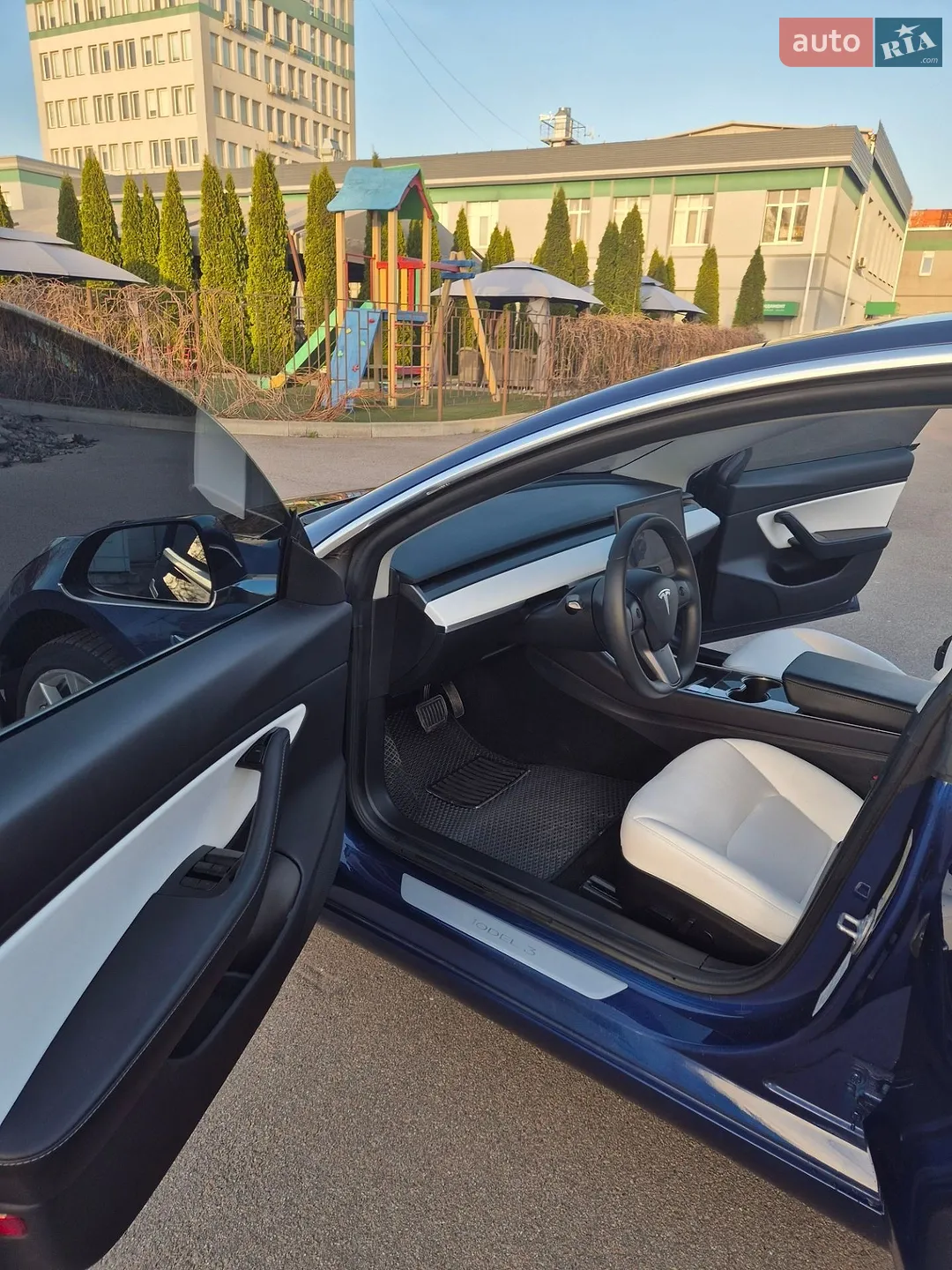 2019 Tesla Model 3 - мініатюра 14