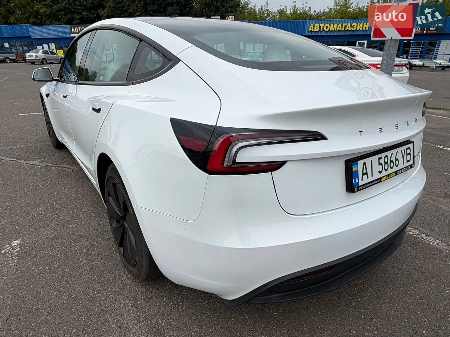 2024 Tesla Model 3 - мініатюра 7