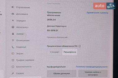 Седан Tesla Model 3 2020 в Києві