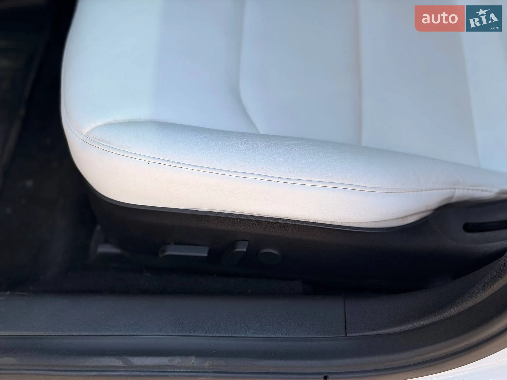 2019 Tesla Model 3 - мініатюра 39