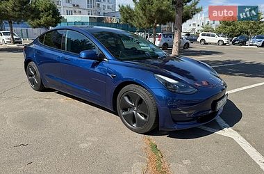 Седан Tesla Model 3 2021 в Одессе