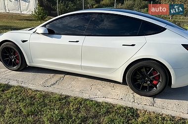 Седан Tesla Model 3 2021 в Запорожье