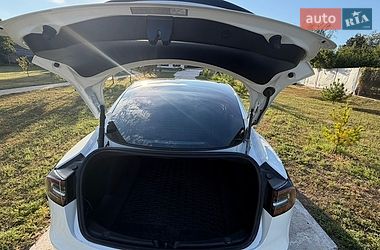 Седан Tesla Model 3 2021 в Запорожье