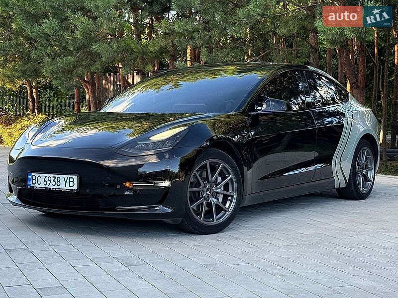 Tesla Model 3 2019 Tesla Model 3 2019